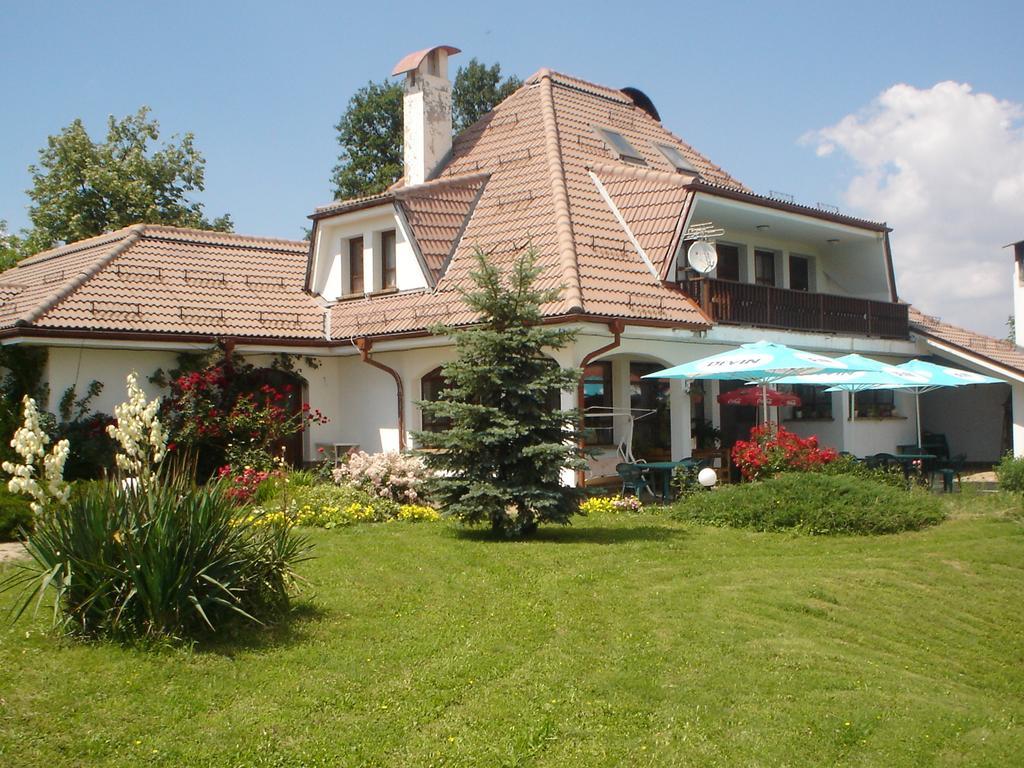 Hotel Complex Roden Kray à Vlaychovtsi Extérieur photo