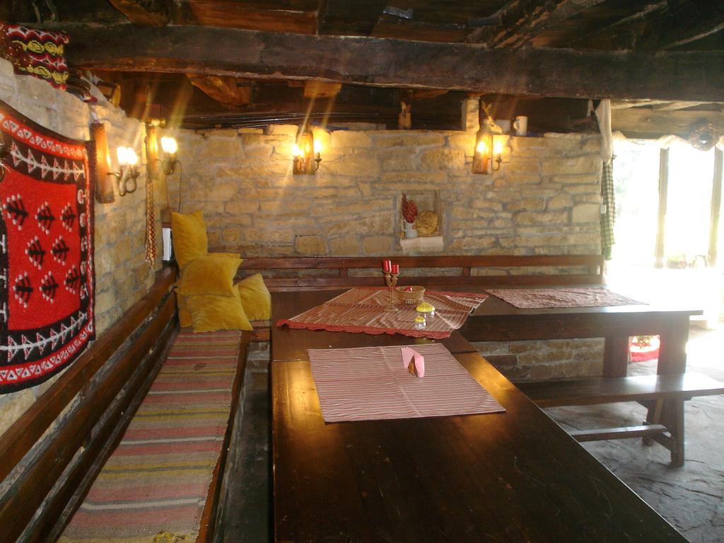 Hotel Complex Roden Kray à Vlaychovtsi Chambre photo